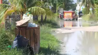 'Tambalean' los servicios públicos en Holbox: habitantes exigen solución