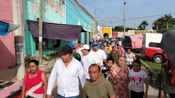 Los empleados del Ayuntamiento de Acanceh han sido amenazados con que si no realizan el recorrido, serán despedidos Los empleados del Ayuntamiento de Acanceh han sido amenazados con que si no realizan el recorrido, serán despedidos