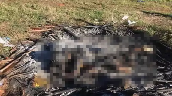 El cuerpo de un hombre fue encontrado en Chiapas, luego de que fuera linchado y quemado tras ser acusado de robar