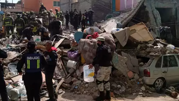 La explosión dejó a varios heridos y una fallecida
