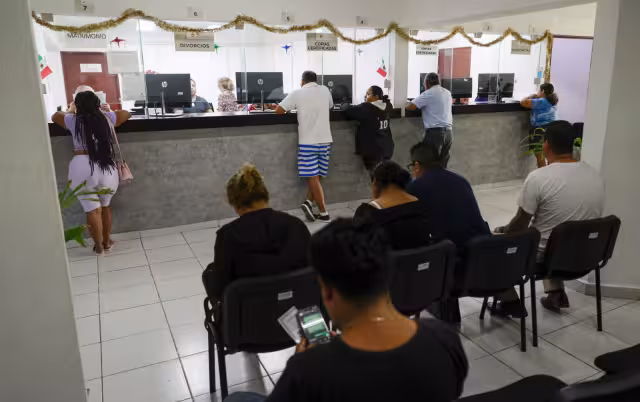 Las parejas tienen hasta el 31 de enero para presentar las solicitudes de matrimonio