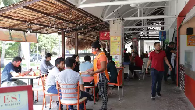 Tras el aumento de personas con COVID, entró en vigor el Semáforo Naranja para los once municipios de Quintana Roo