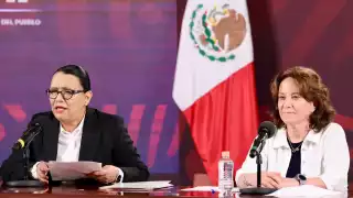 Rosa Icela Rodríguez  y Sara Irene Herrerías en conferencia de prensa