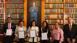 Luisa María Alcalde encabezó esta reunión en representación de AMLO