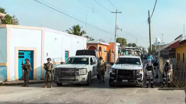 Dos personas fueron detenidas al ser vinculadas con narcomenudeo en Maní