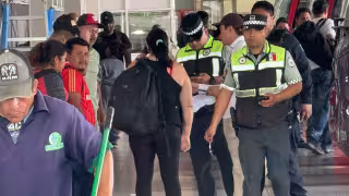 Encuentran a cinco indocumentados en operativo migratorio en Carmen–Puerto Real