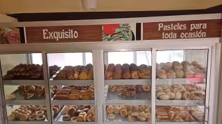 Se adelanta el pan de muerto en Lázaro Cárdenas y ya se agota en panaderías