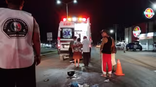 Mujer es arrollada al cruzar un paso peatonal en Bacalar