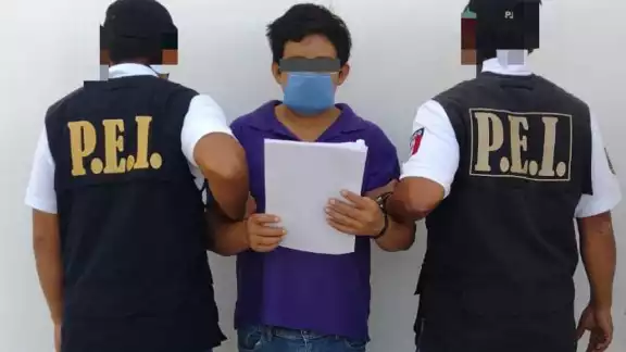 El hombre fue puesto a disposición de la FGE Yucatán para su proceso legal por el delito de violación El hombre fue puesto a disposición de la FGE Yucatán para su proceso legal por el delito de violación