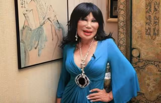 Le roban joyas a Lyn May