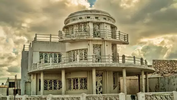 La casa del pastel, con arquitectura estilo Art Decó La casa del pastel, con arquitectura estilo Art Decó