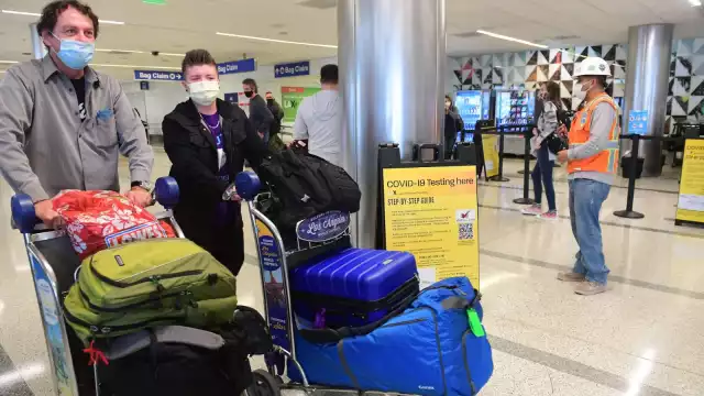 La nueva variante del covid-19 denominada Ómicron ya es la cepa dominante en Estados Unidos y ya cobró su primera víctima