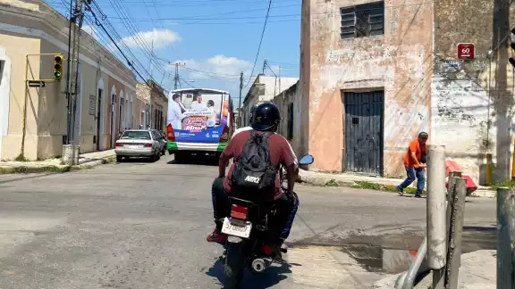 Renán Barrera ha intentado justificar sus millonarios gastos como Alcalde de Mérida Renán Barrera ha intentado justificar sus millonarios gastos como Alcalde de Mérida