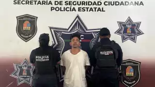 Detienen e investigan a un hombre en Cancún por posibles delitos contra la salud
