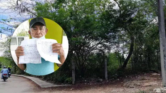 Al acudir a las oficinas de la Comuna de Seyé, se enteró que el Juez de Paz dio la autorización para que otras personas trabajen en su terreno Al acudir a las oficinas de la Comuna de Seyé, se enteró que el Juez de Paz dio la autorización para que otras personas trabajen en su terreno