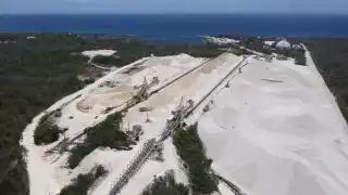 Los señalamientos fueron hechos por parte de la defensa legal, para desmentir a la transnacional, que exige mil 500 mdd