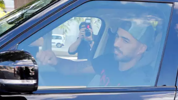 Luis Suárez llegaría al Atlético de Madrid (Reuters) Luis Suárez llegaría al Atlético de Madrid (Reuters)
