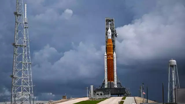 LA NASA aplaza despegue de cohete luna por pérdida de combustible. Foto: AFP