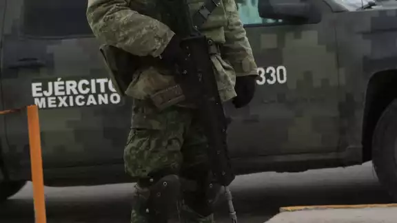 Se vincula a militares por asesinato de jóvenes en Nuevo Laredo Se vincula a militares por asesinato de jóvenes en Nuevo Laredo