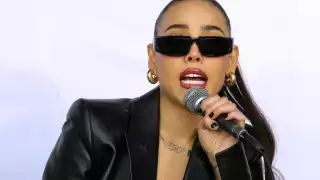 Danna Paola explota ante críticas de playback