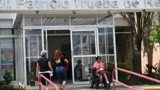 El creciente número de casos de dengue confirmados disminuye el número de camas disponibles: Ssa