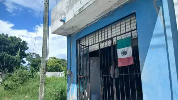 Robo en pleno día deja afectado a vecino de la colonia Emiliano Zapata Robo en pleno día deja afectado a vecino de la colonia Emiliano Zapata