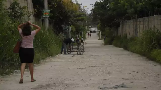 En las zonas irregulares de Cancún no hay servicios básicos para los habitantes