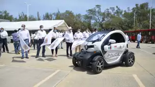 El gobierno de Aysa González entregó cuatro patrullas a la capital por un monto de un millón 845 mil 467 pesos, pero en Ciudad del Carmen aumentó a  cinco millones 962 mil 751 pesos por dos más