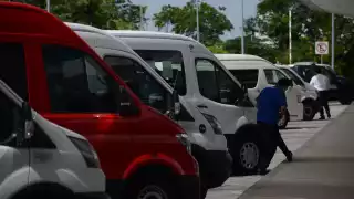 El titular de Amatur indicó que esperan saber los precios de las tarjetas y de los módulos fijos y temporales en el sitio.