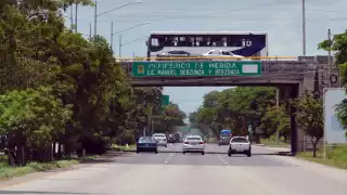 La mayoría de los accidentes son choques laterales en intersecciones, volcaduras, atropellados, derrapes y choques frontales.