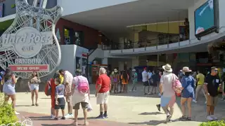 Cancún es el destino que más huéspedes contabiliza, con 65 mil 27, según el último informe de la AHCPM & IM