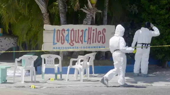 Ante el aumento de extorsiones comercios deciden bajar la cortina en Quintana Roo Ante el aumento de extorsiones comercios deciden bajar la cortina en Quintana Roo