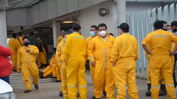 La Asociación propone realizar pruebas rápidas entro los trabajadores petroleros