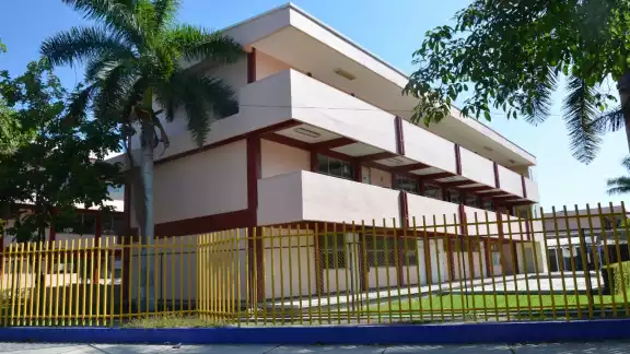 Una madre usó su perfil para exhibir el caso de acoso que vivió su hija en Ciudad del Carmen Una madre usó su perfil para exhibir el caso de acoso que vivió su hija en Ciudad del Carmen