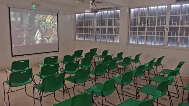 Ante la situación algunos padres de familia aseguraron es el nivel de riesgo al que se exponen los estudiantes el volver a las aulas de manera presencial