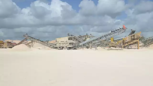 De acuerdo con la Semarnat, ocho eran para predios en Othón P. Blanco, dos más en Felipe Carrillo Puerto, uno en Benito Juárez y otro en Tulum.