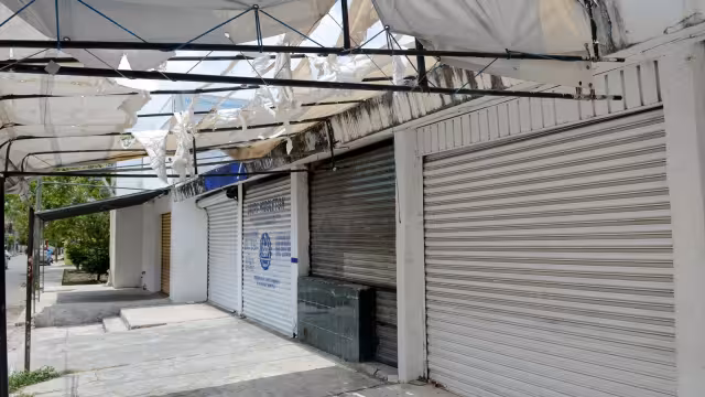 Algunos medianos y pequeñas empresas tuvieron que cerrar debido a la falta de ingresos para los gastos de operación en Quintana Roo