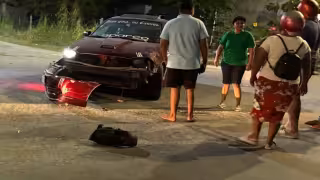 Fuerte choque en avenida Concordia deja dos motociclistas lesionados en Champotón