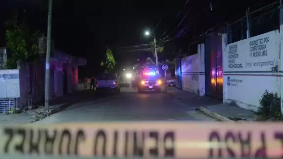 Llevaron a un hospital a las víctimas del ataque en la Región 247 de Cancún Llevaron a un hospital a las víctimas del ataque en la Región 247 de Cancún