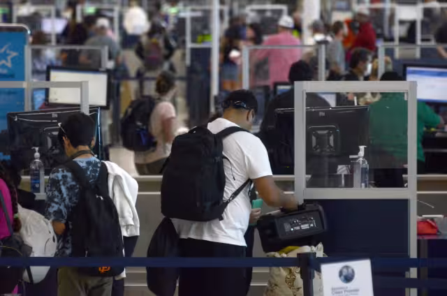 El INM atendió, en promedio diario 53 mil 986 ingresos.