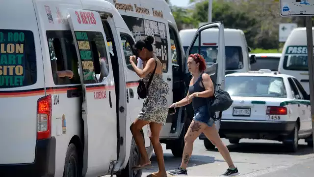 María Elena Hermelinda Lezama Espinosa no invirtió recursos de la Federación para el mejoramiento del transporte público y la reparación de calles, salvo en época de elecciones
