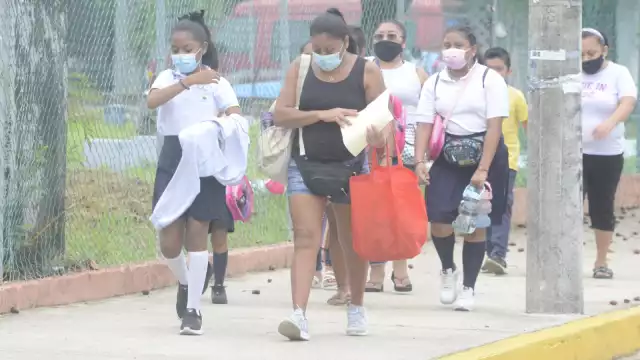 Familias originarias de otras partes de la república emigraron al Estado para tener mejor calidad de vida.
Las menores afirman que disfrutan vivir cerca del mar
