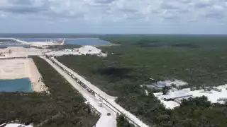 La compañía negó que haya asentamientos a su alrededor, y la desmintieron