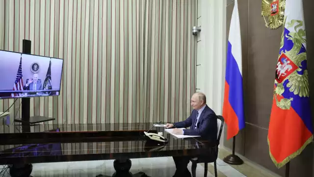 Según el vocero de Putin, la reunión no tiene hora exacta para terminar