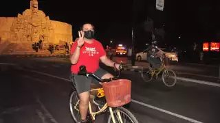 Grupos de entre 10 y 20 personas en sus bicicletas estuvo recorriendo la zona del Paseo de Montejo