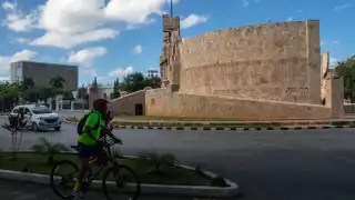 El monumento a la Patria en Mérida, fue uno de los sitios más visitados de la ciudad en Año Nuevo