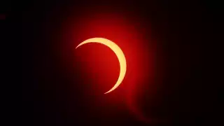 El eclipse tendrá su ponto mas alto a la 1:30 de la tarde
