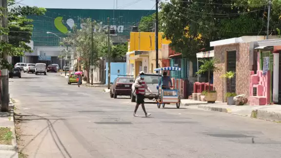 También exhortaron a la autoridad a brindar de iluminación en los cruces con las calles 91 y 93, zona que se torna peligrosa También exhortaron a la autoridad a brindar de iluminación en los cruces con las calles 91 y 93, zona que se torna peligrosa