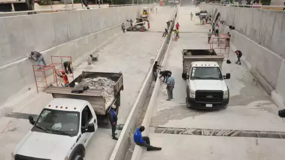Los concejales Fernando Alcocer y Óscar Medina criticaron
a Renán Barrera y a su equipo, por no prever los gastos
extras que causan los meses de retraso