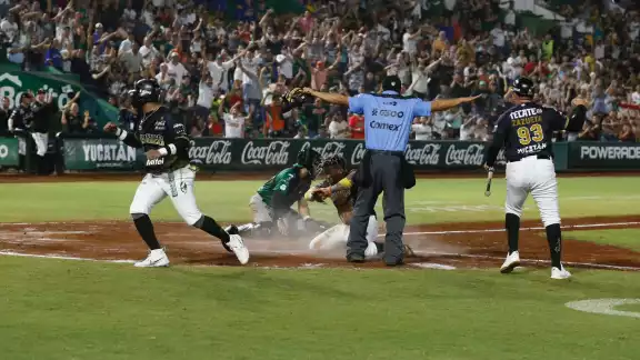 Leones de Yucatán derrotan a los Olmecas de Tabasco en los playoff de la LMB Leones de Yucatán derrotan a los Olmecas de Tabasco en los playoff de la LMB